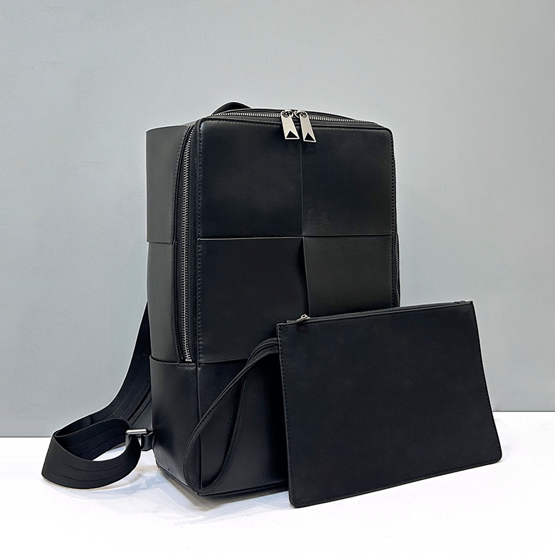 Leather Work Bag - حقيبة ظهر رجالية أنيقة كبيرة السعة