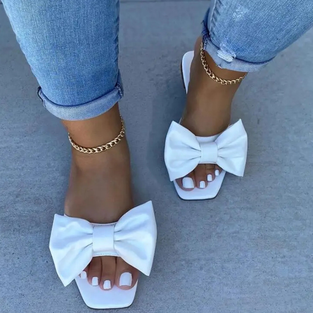 2026 نعال نسائية منزلية صيفية  - مراجعة Leather Work Flats وسعره