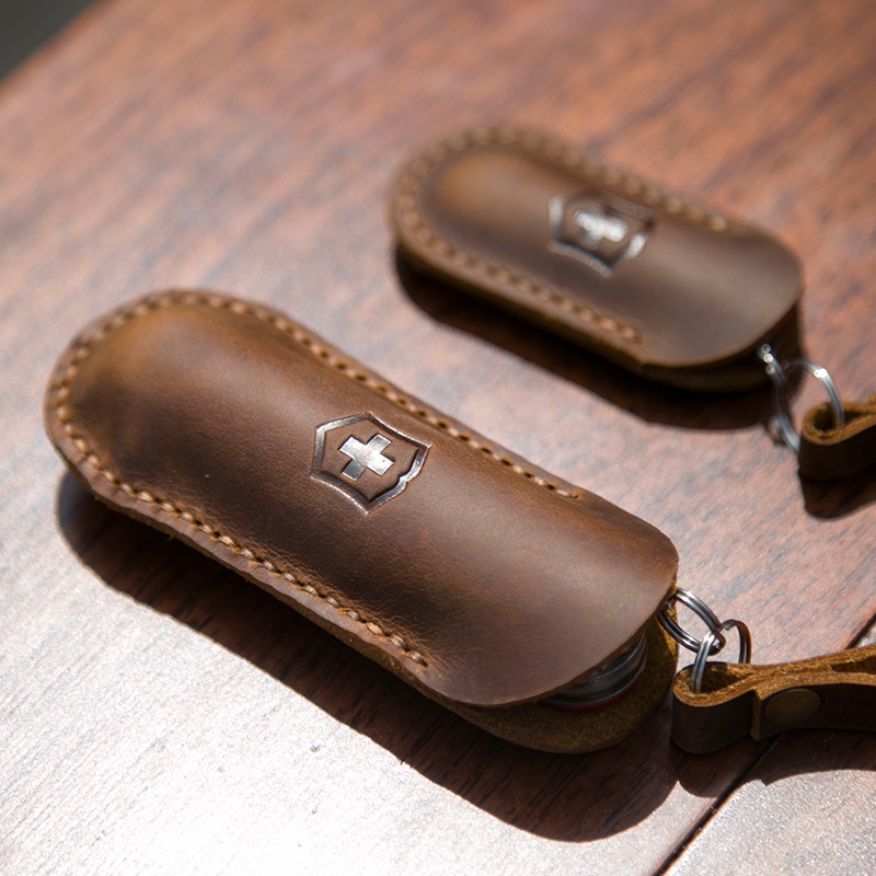سكين سويسري، حافظة جلدية واقية - مراجعة Leatherwork Knives وسعره