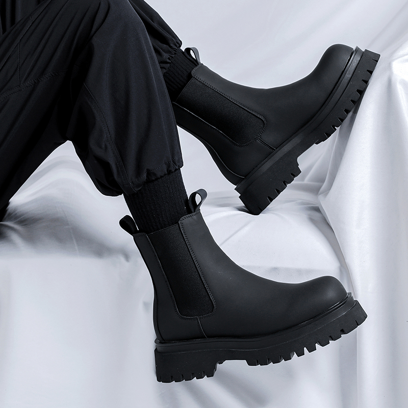 2026 بوتات رجالية سوداء عالية  - مراجعة Leather Work Flats وسعره